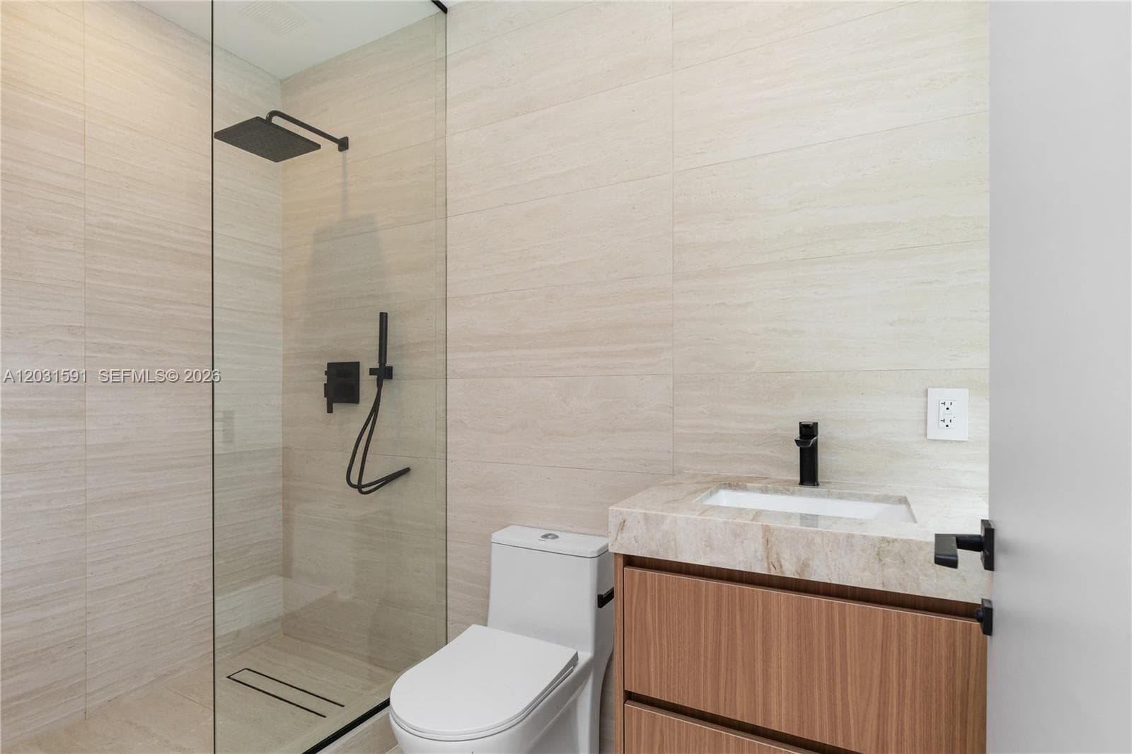 118 Sarto Ave, Coral Gables FL 33134 — 25