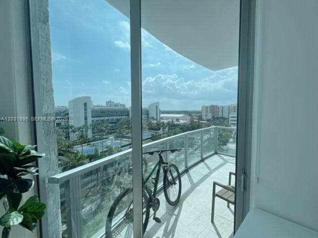 3029 NE 188th St # 822, Aventura FL 33180 — 37