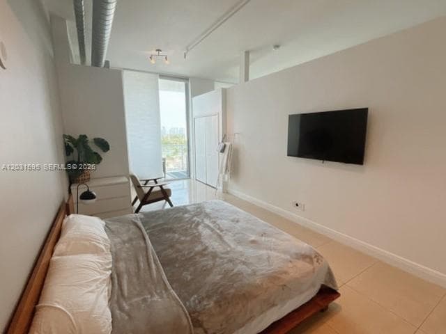 3029 NE 188th St # 822, Aventura FL 33180 — 25