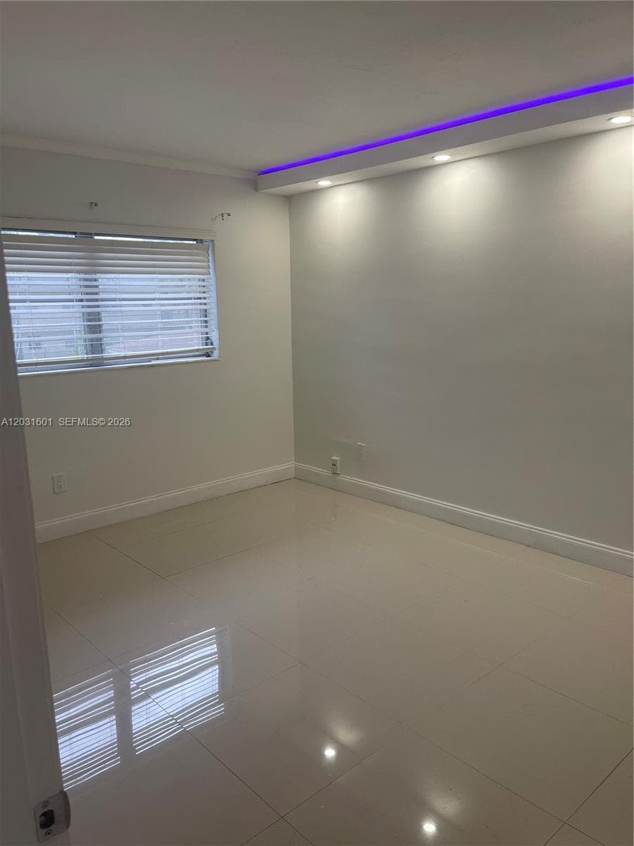 7505 SW 82nd St # 212, Miami FL 33143 — 18