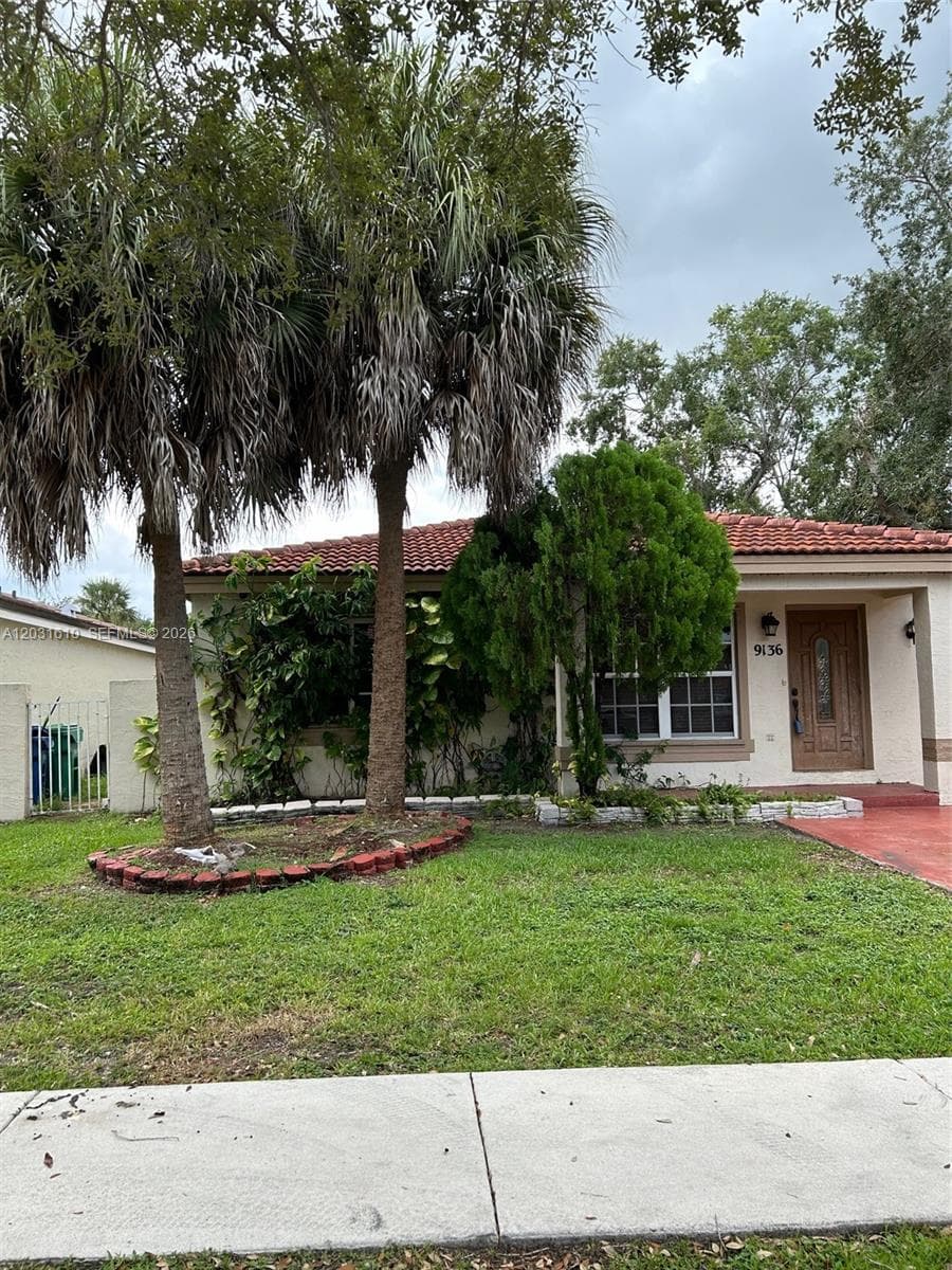 9136 NW 192nd Ter, Hialeah FL 33018 — 2