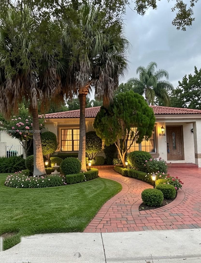 9136 NW 192nd Ter, Hialeah FL 33018 — 3