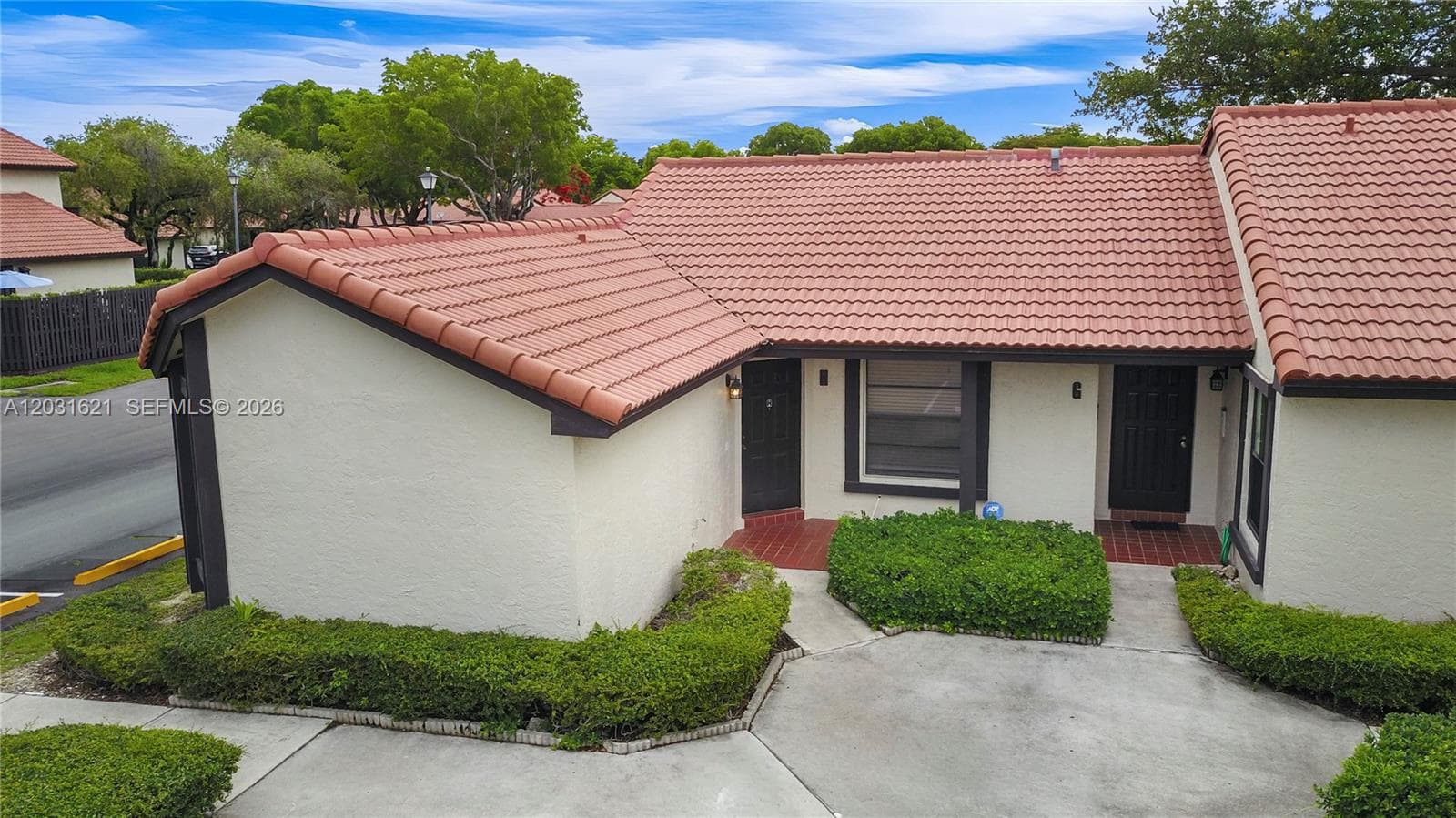 15240 SW 45th Ter # H, Miami FL 33185 — 1