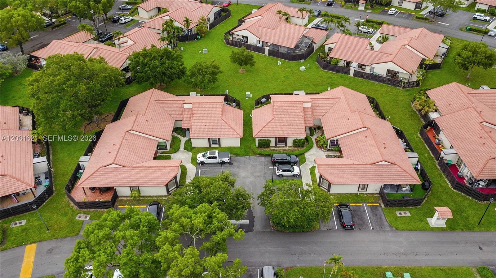 15240 SW 45th Ter # H, Miami FL 33185 — 20