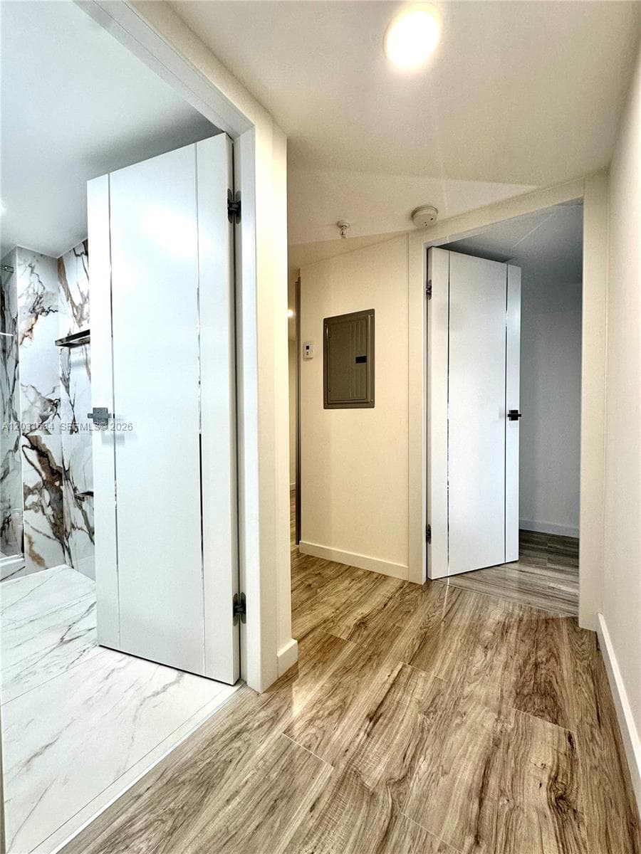 671 NE 195th St # 205E, Miami FL 33179 — 20