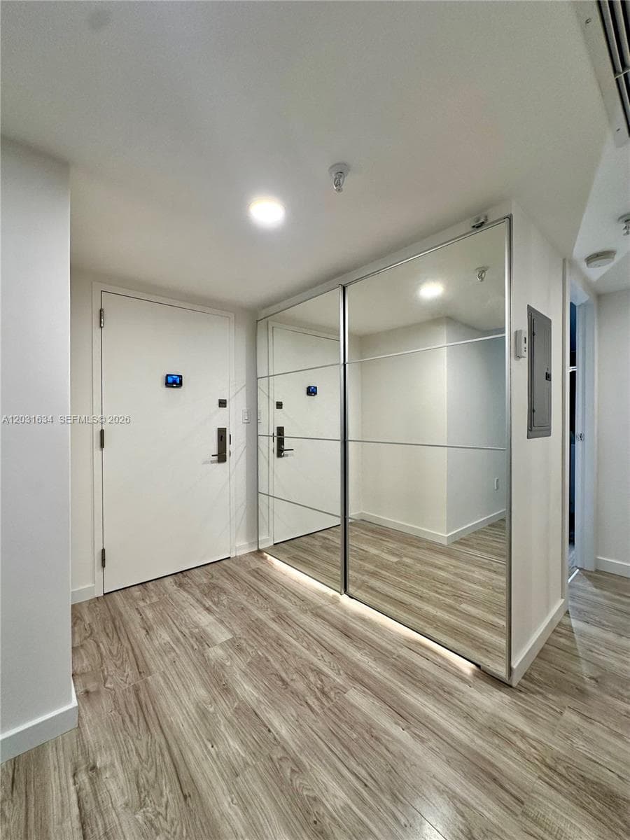 671 NE 195th St # 205E, Miami FL 33179 — 10