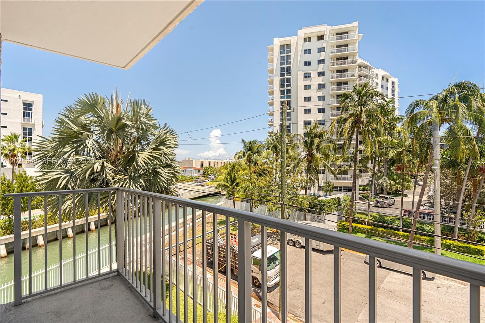 1674 Bay Rd # 301, Miami Beach FL 33139 — 6