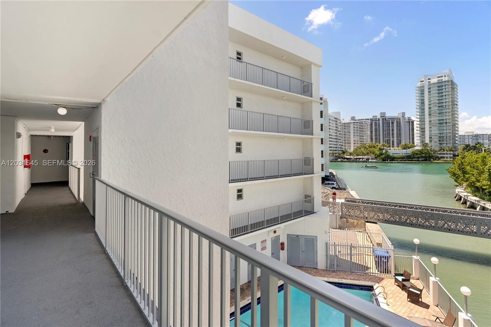 1674 Bay Rd # 301, Miami Beach FL 33139 — 17