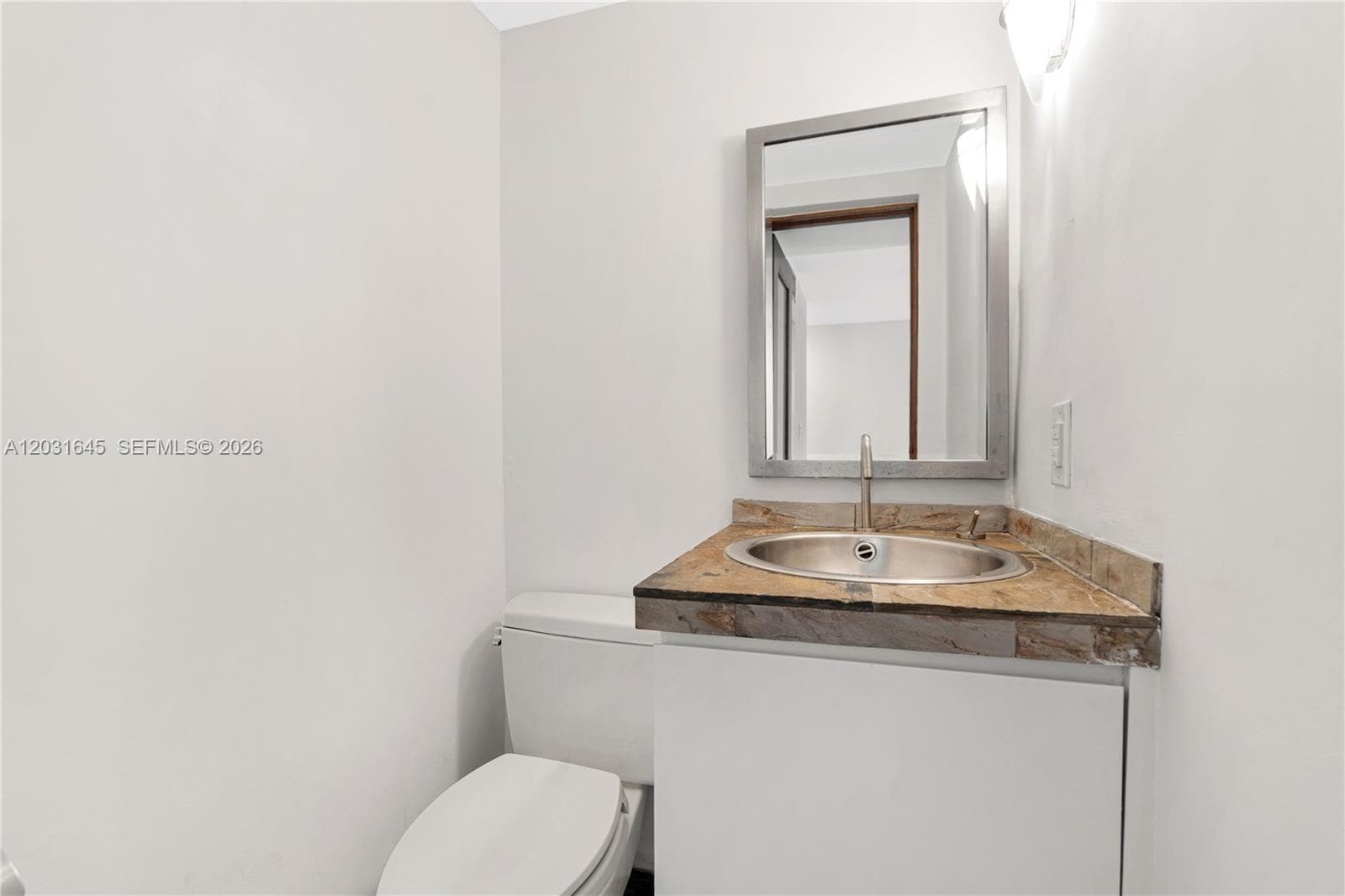 1674 Bay Rd # 301, Miami Beach FL 33139 — 16