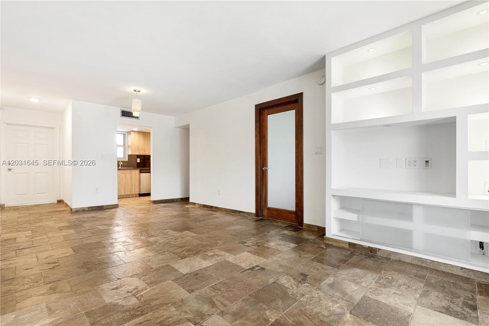 1674 Bay Rd # 301, Miami Beach FL 33139 — 4