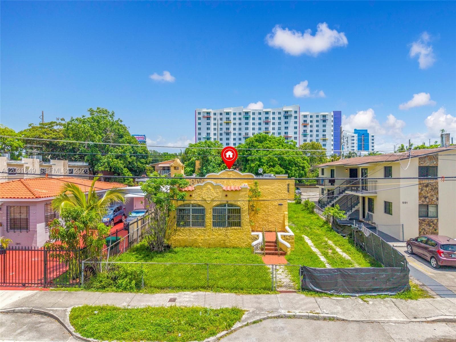 559 NW 34th St, Miami FL 33127 — 3