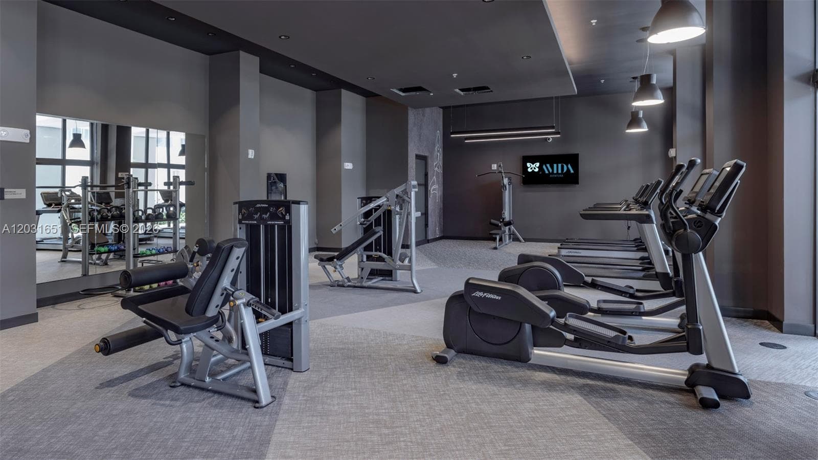 19401 W Dixie Hwy # 233, Miami FL 33180 — 20