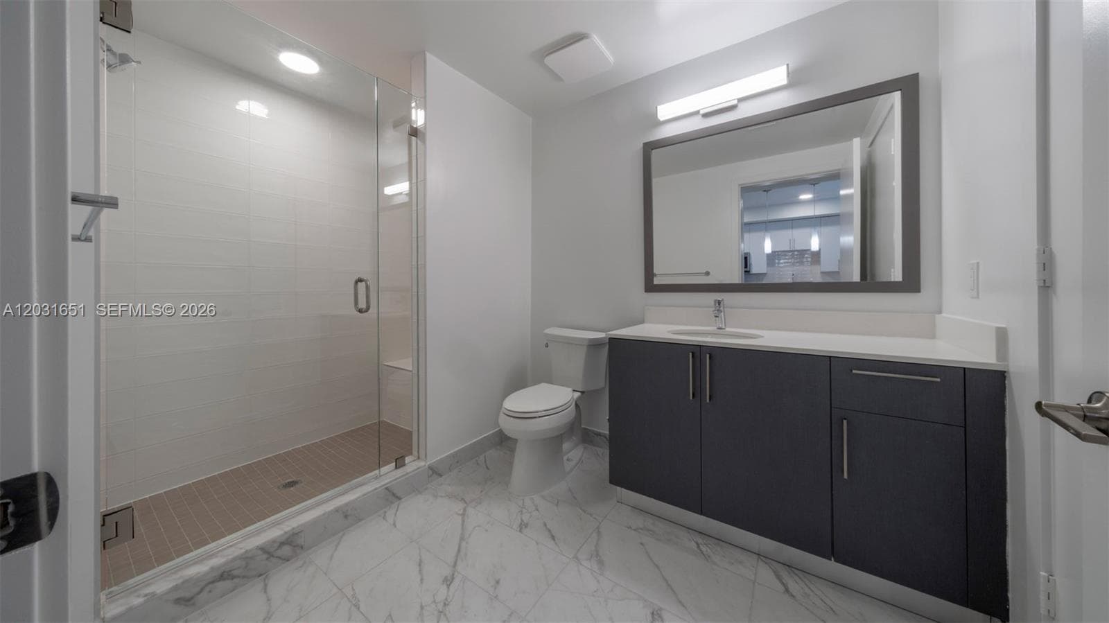 19401 W Dixie Hwy # 233, Miami FL 33180 — 24