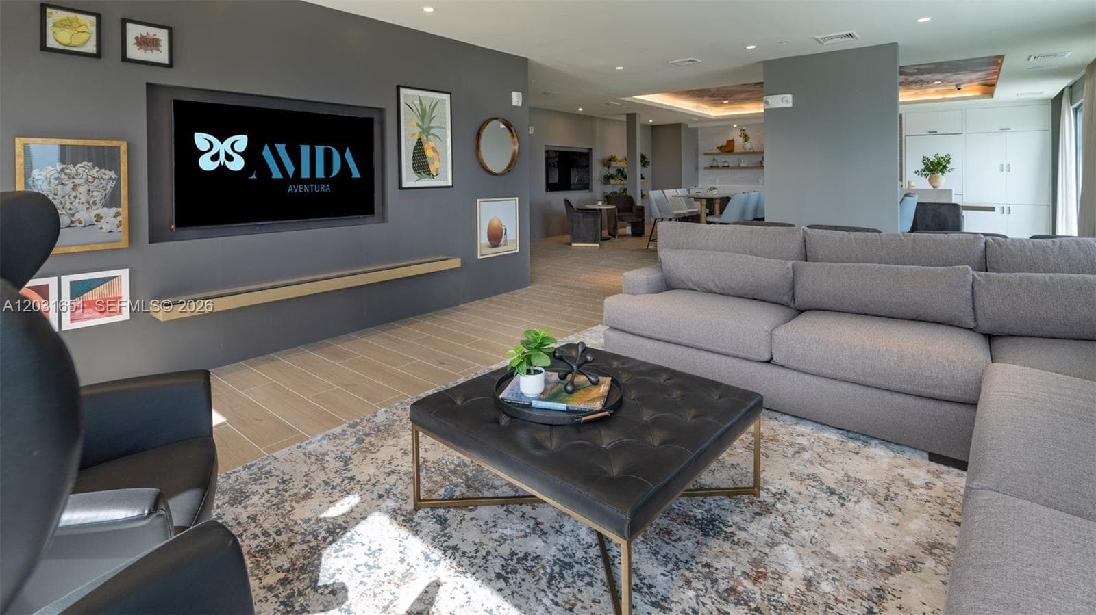 19401 W Dixie Hwy # 233, Miami FL 33180 — 11