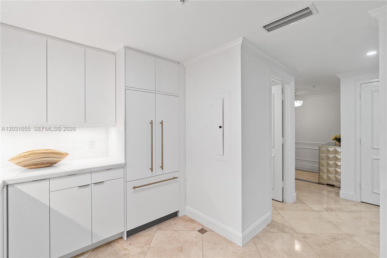 3400 SW 27th Ave # 207, Miami FL 33133 — 9