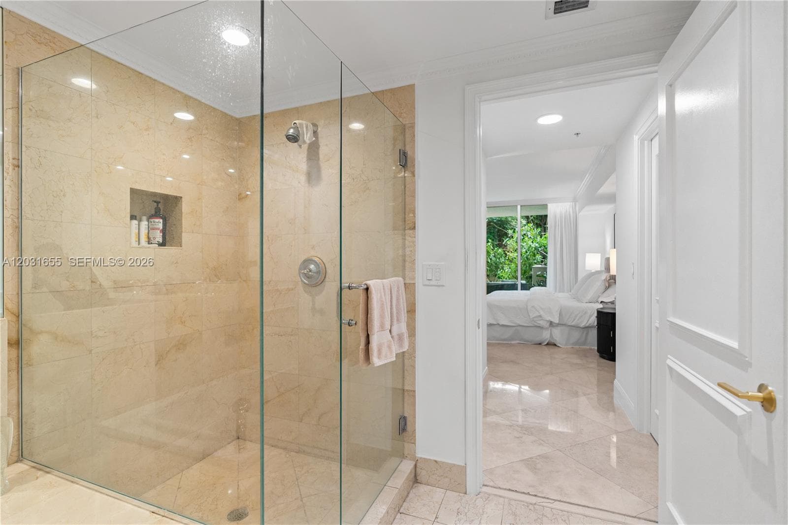 3400 SW 27th Ave # 207, Miami FL 33133 — 18