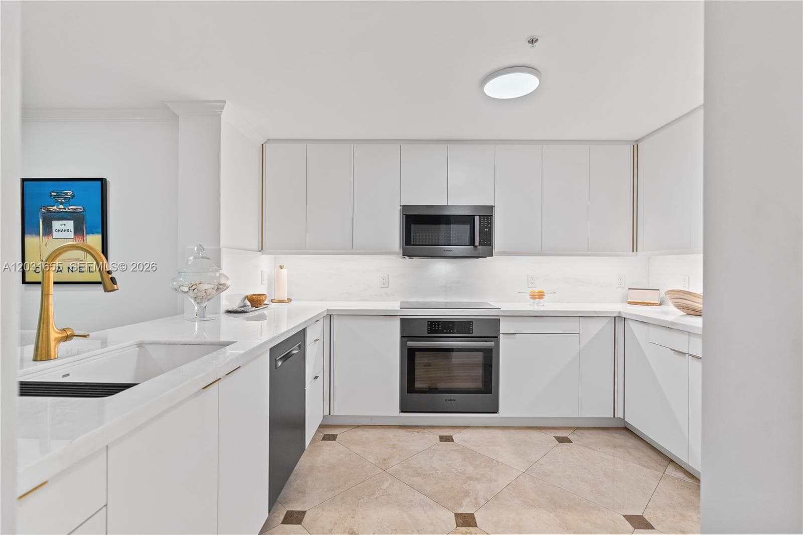 3400 SW 27th Ave # 207, Miami FL 33133 — 8