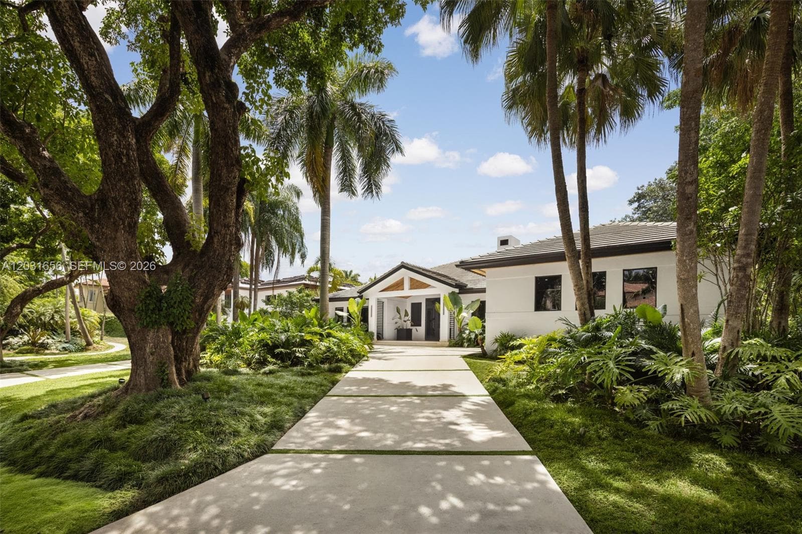 7300 Los Pinos Blvd, Coral Gables FL 33143 — 2