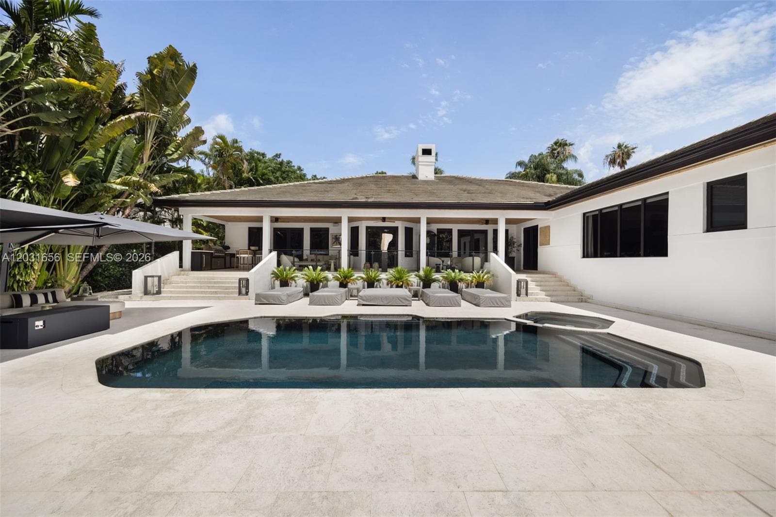 7300 Los Pinos Blvd, Coral Gables FL 33143 — 33