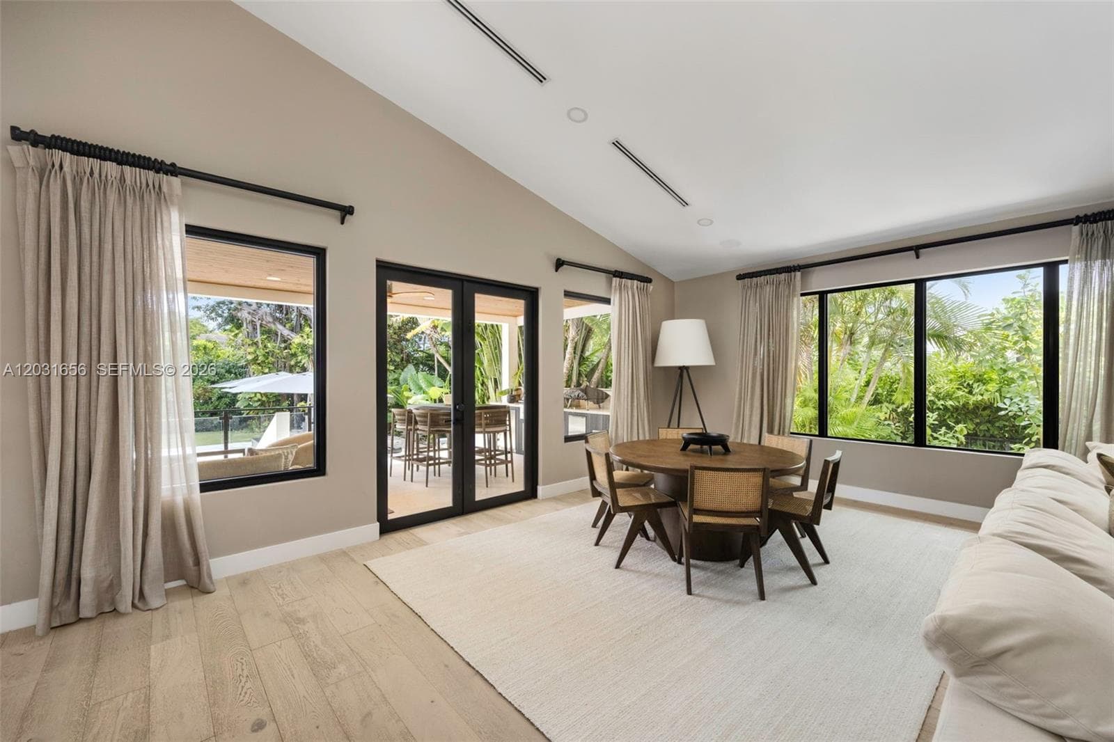 7300 Los Pinos Blvd, Coral Gables FL 33143 — 14