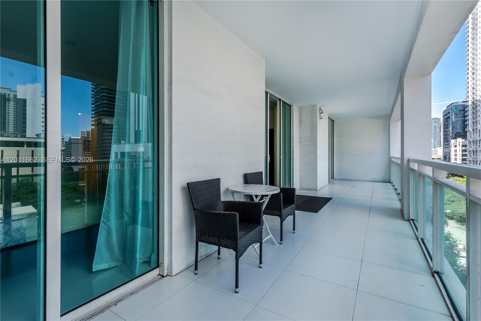 951 Brickell Ave # 705, Miami FL 33131 — 30