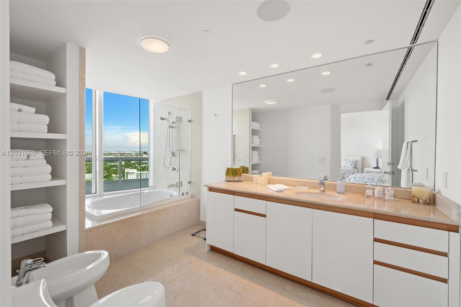 1643 Brickell Ave # 4102, Miami FL 33129 — 32