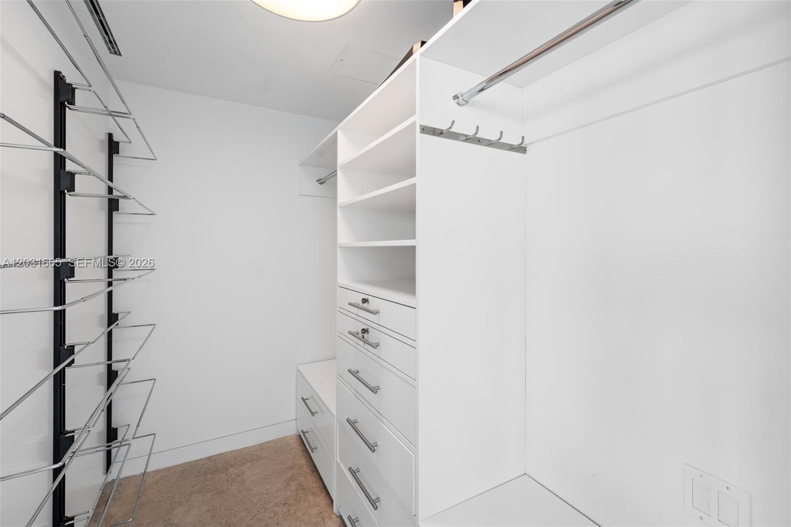 1643 Brickell Ave # 4102, Miami FL 33129 — 33