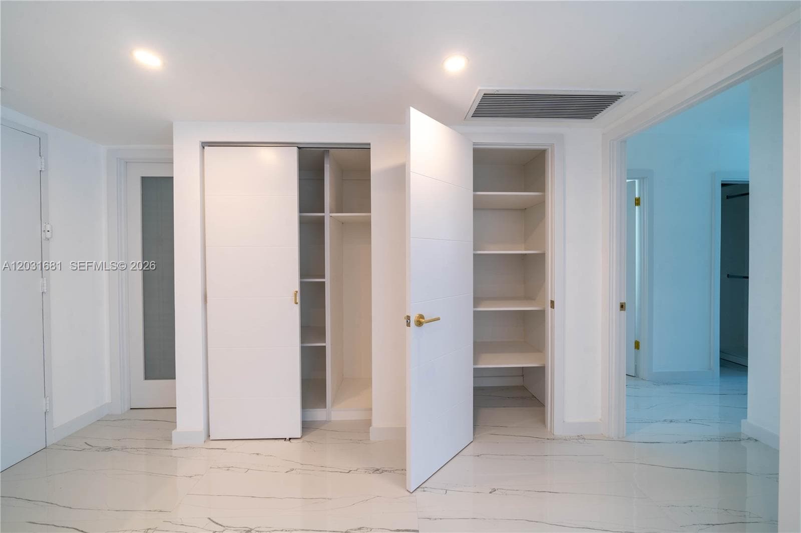 19380 Collins Ave # 1105, Sunny Isles Beach FL 33160 — 17