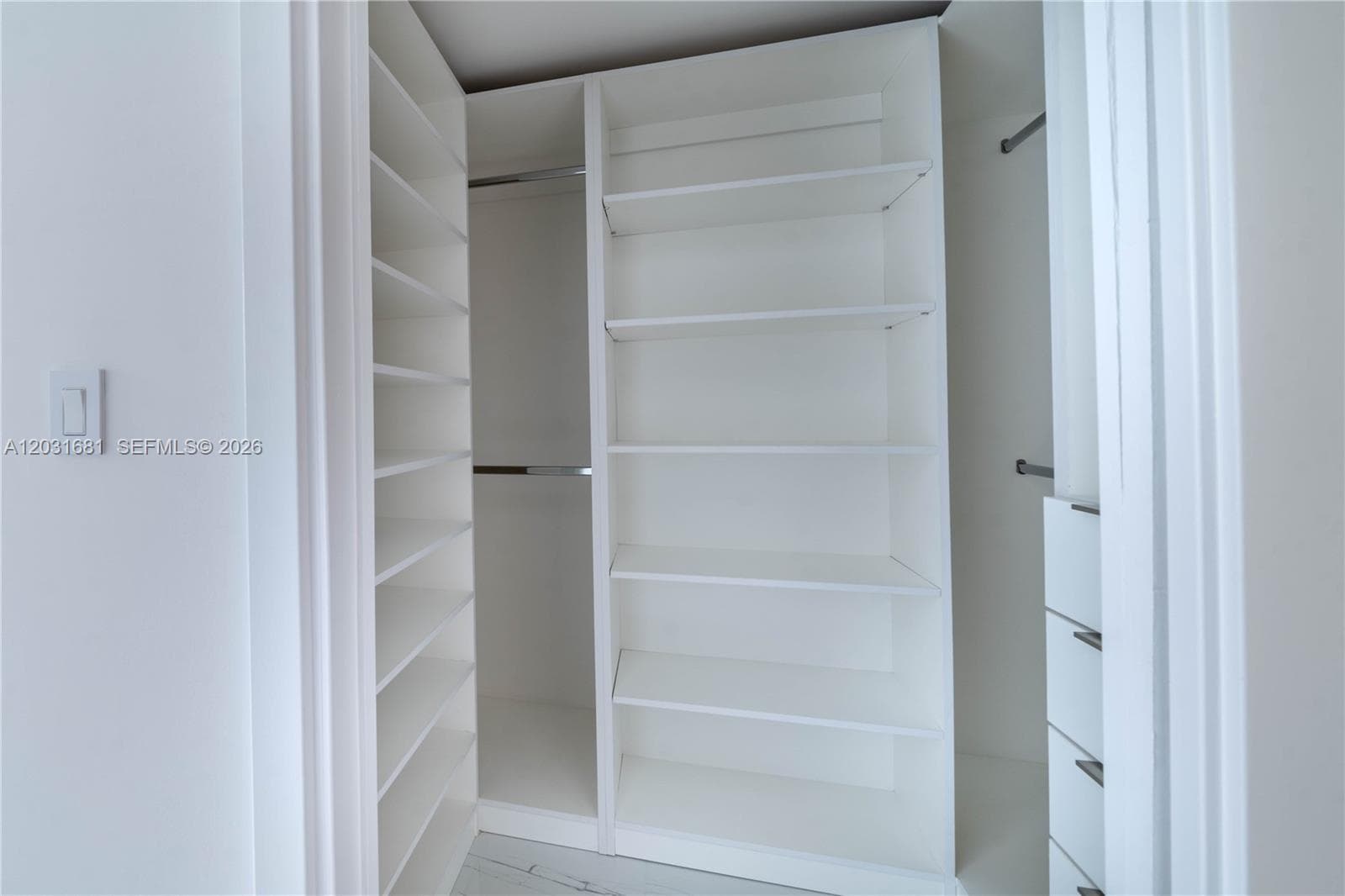 19380 Collins Ave # 1105, Sunny Isles Beach FL 33160 — 22
