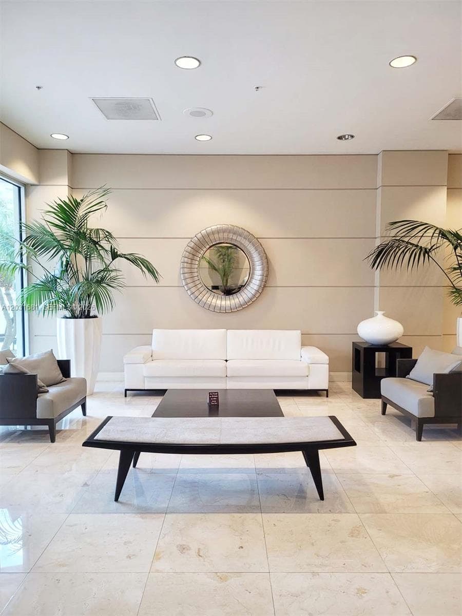 19380 Collins Ave # 1105, Sunny Isles Beach FL 33160 — 32