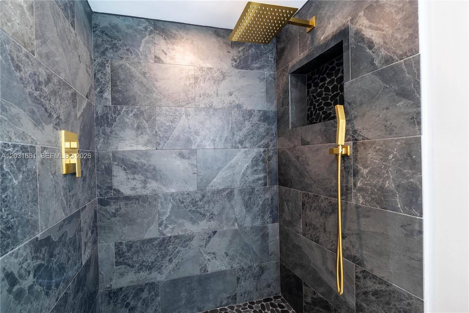 19380 Collins Ave # 1105, Sunny Isles Beach FL 33160 — 20