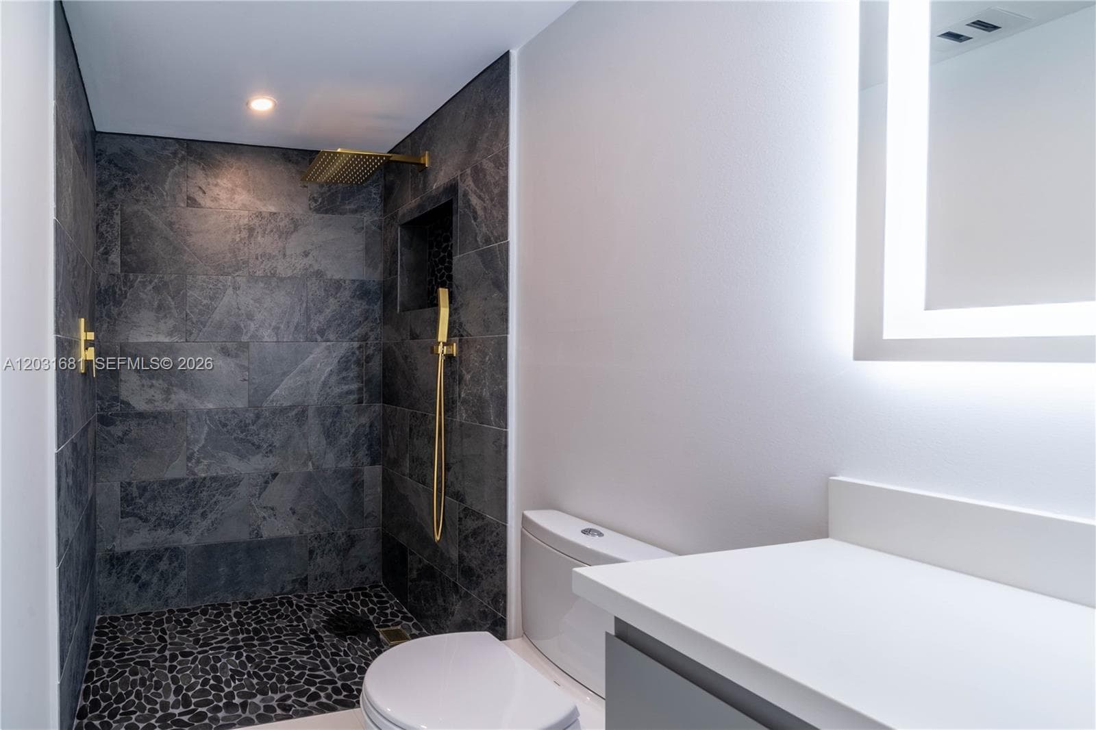 19380 Collins Ave # 1105, Sunny Isles Beach FL 33160 — 19