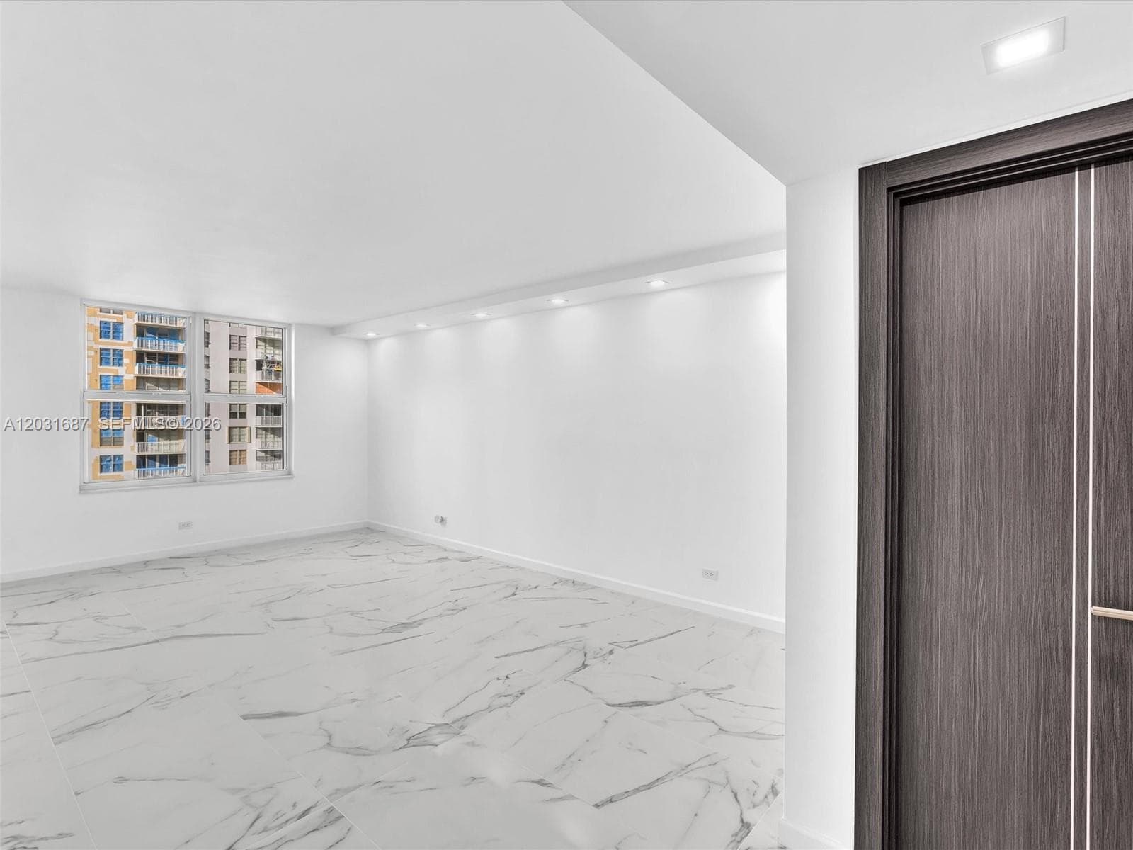 230 174th St # 712, Sunny Isles Beach FL 33160 — 20