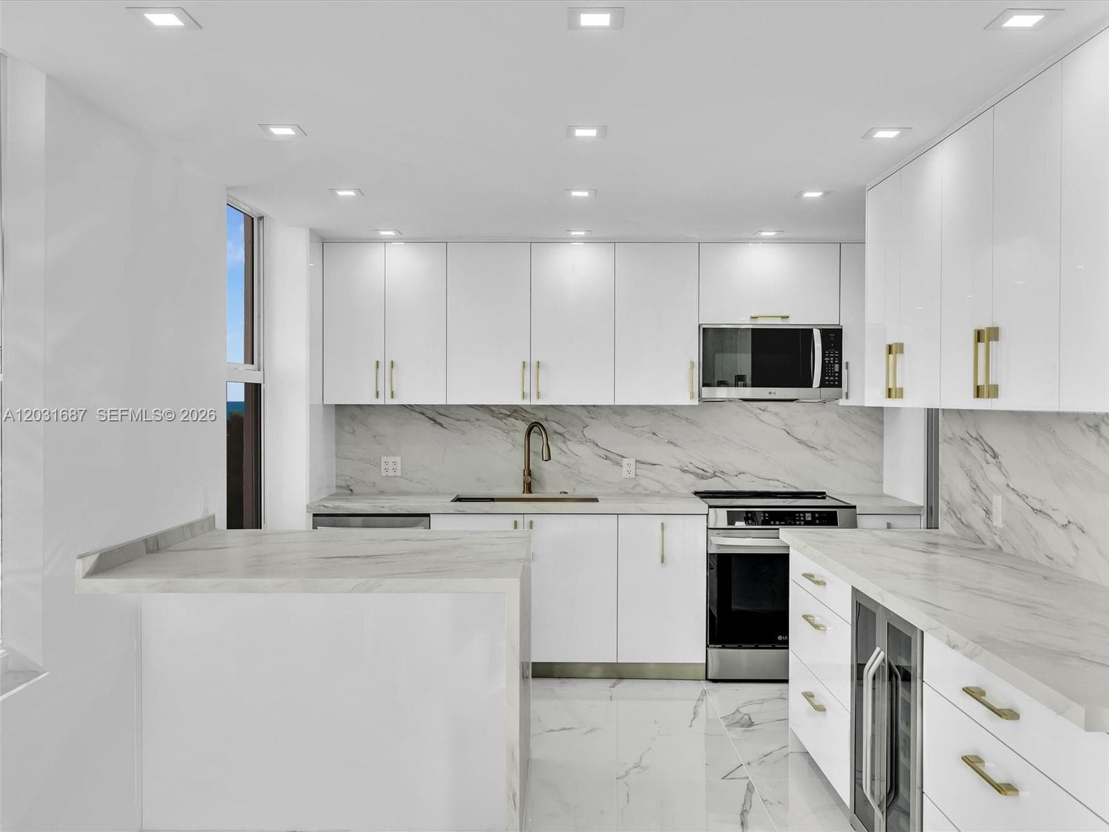 230 174th St # 712, Sunny Isles Beach FL 33160 — 14