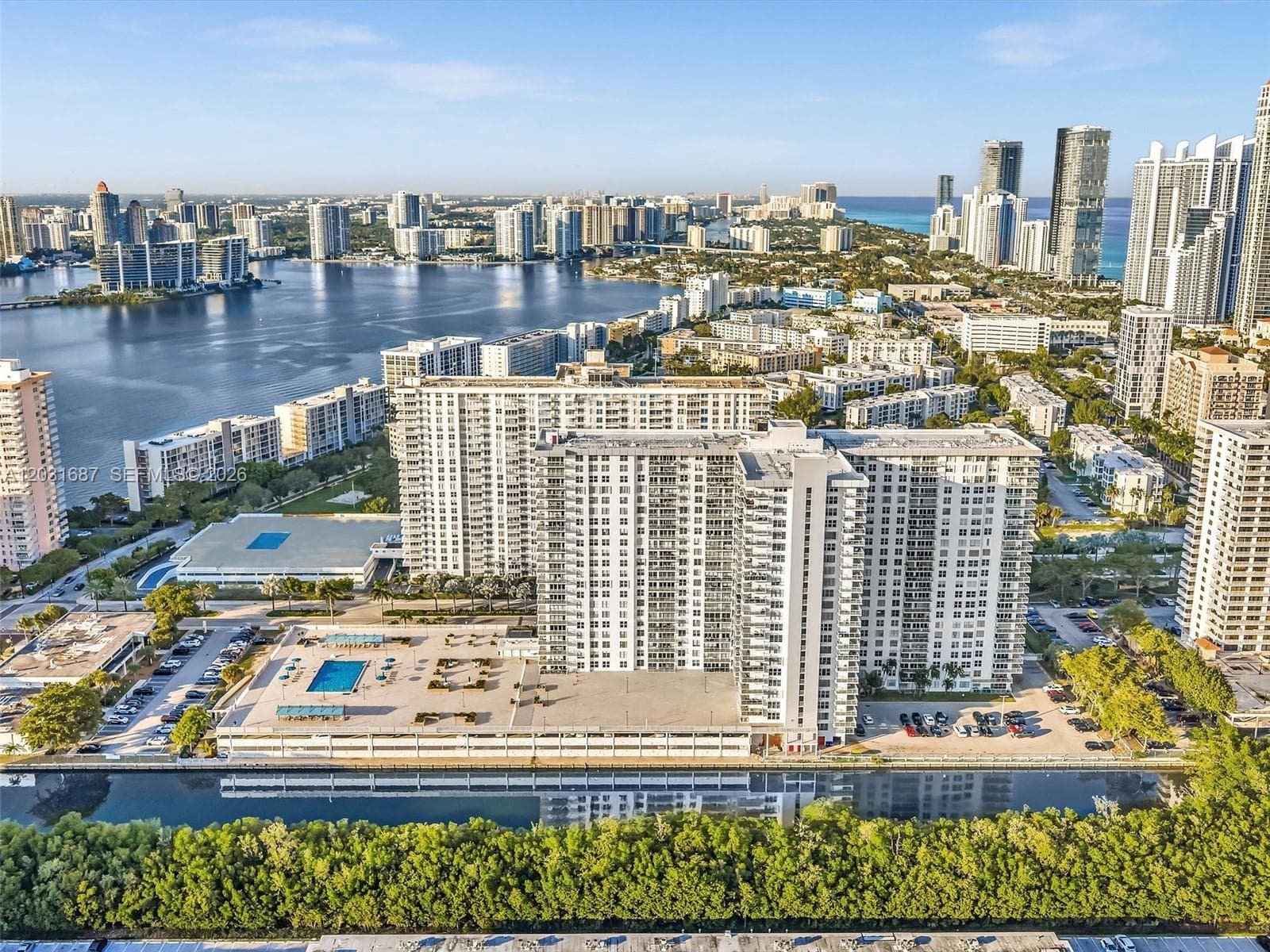 230 174th St # 712, Sunny Isles Beach FL 33160 — 50