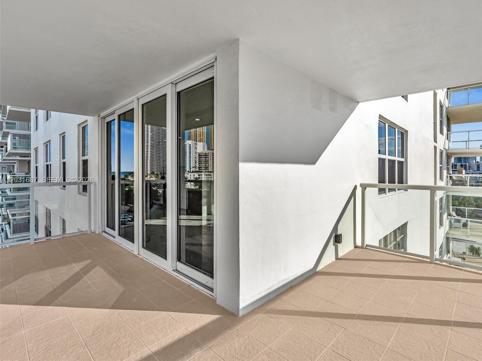 230 174th St # 712, Sunny Isles Beach FL 33160 — 39