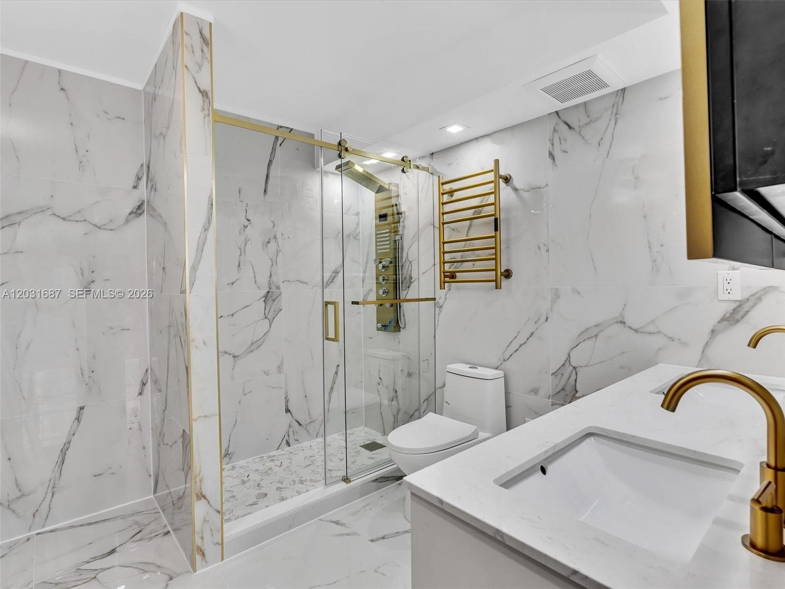 230 174th St # 712, Sunny Isles Beach FL 33160 — 25