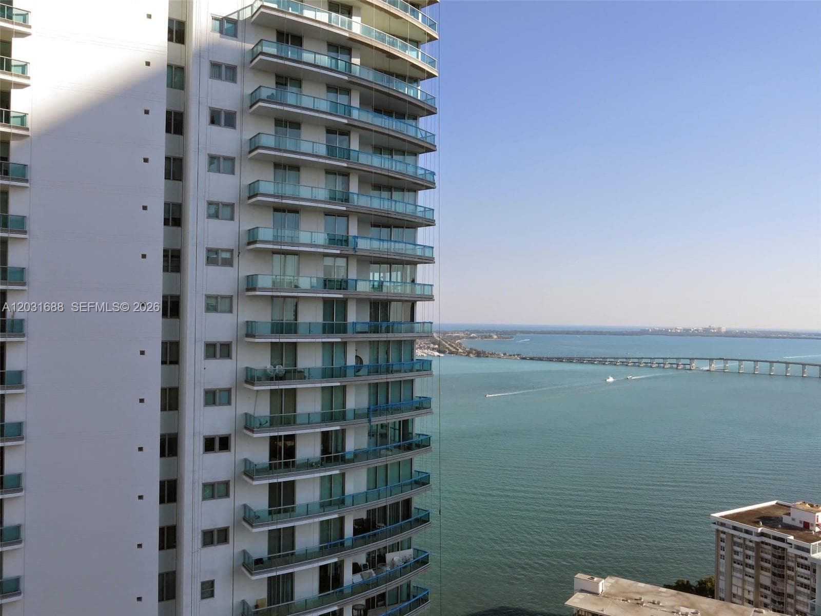 1300 Brickell Bay Dr # 3506, Miami FL 33131 — 33