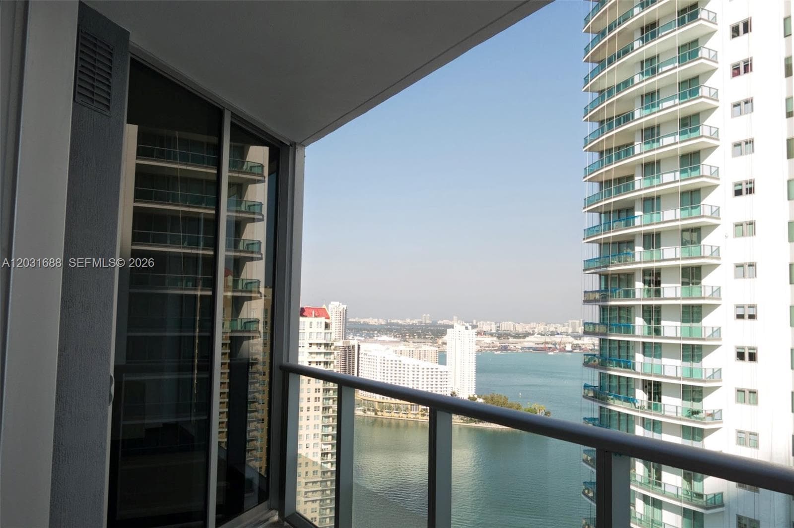 1300 Brickell Bay Dr # 3506, Miami FL 33131 — 31
