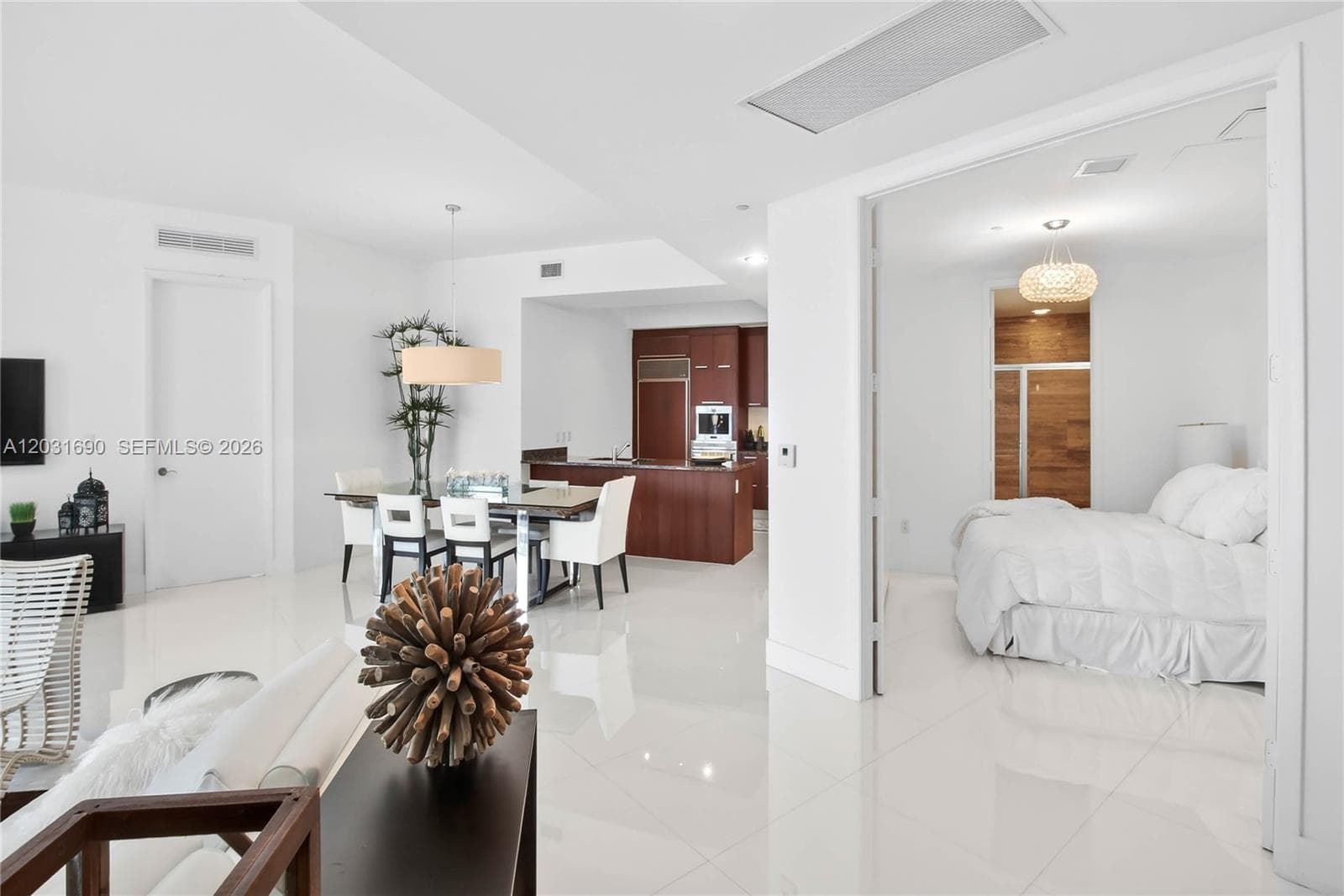 15811 Collins Ave # 403, Sunny Isles Beach FL 33160 — 34