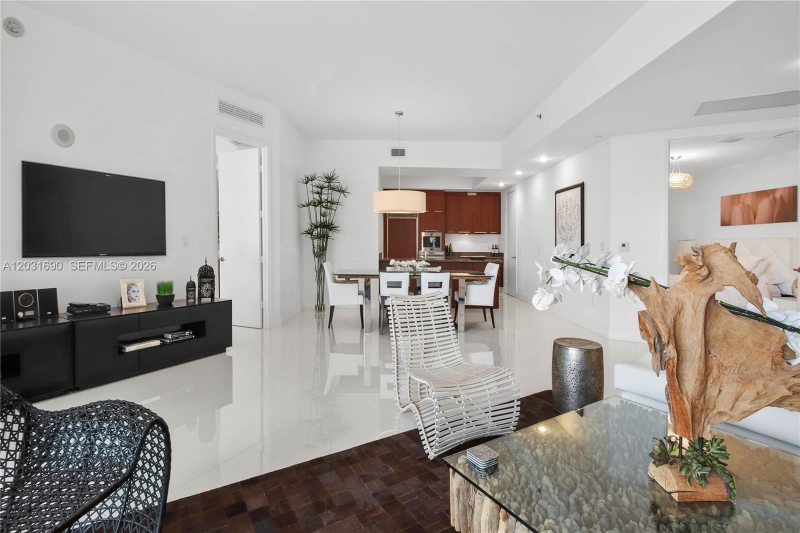15811 Collins Ave # 403, Sunny Isles Beach FL 33160 — 14