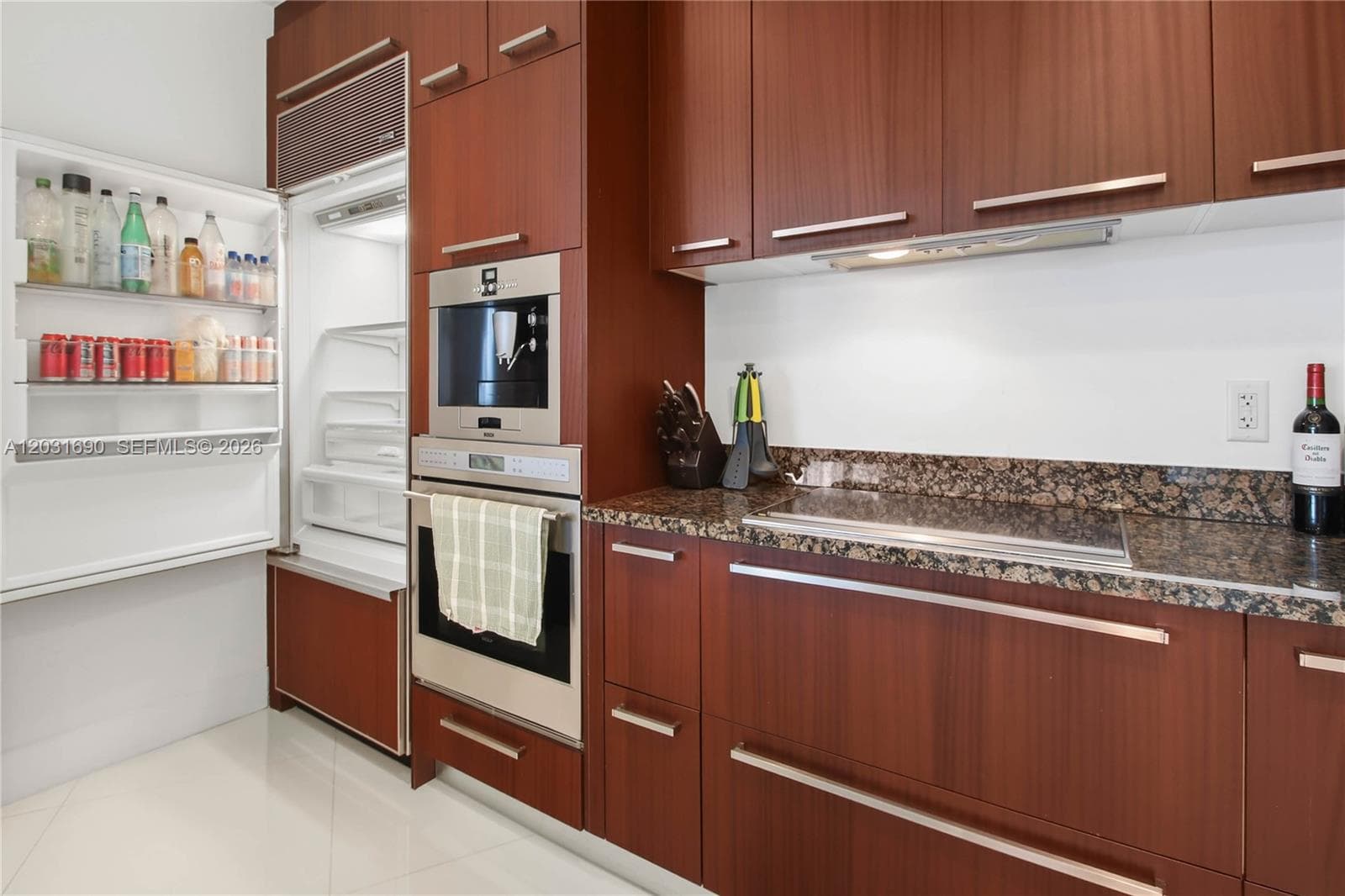 15811 Collins Ave # 403, Sunny Isles Beach FL 33160 — 18