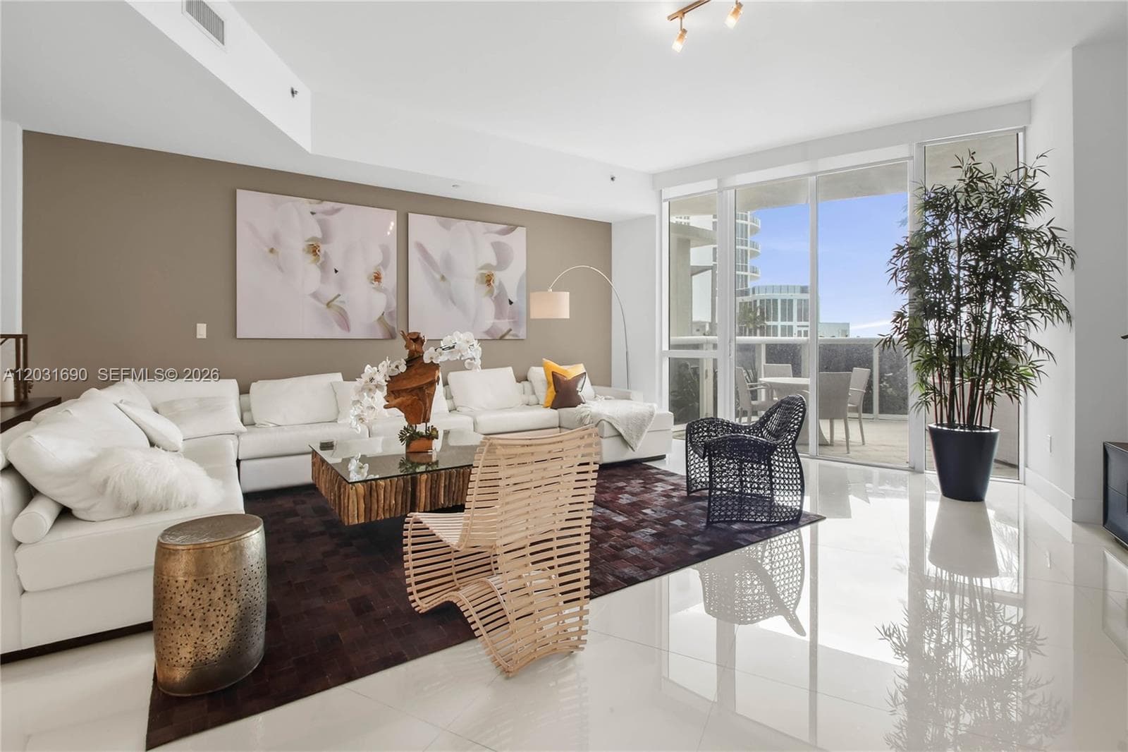 15811 Collins Ave # 403, Sunny Isles Beach FL 33160 — 4
