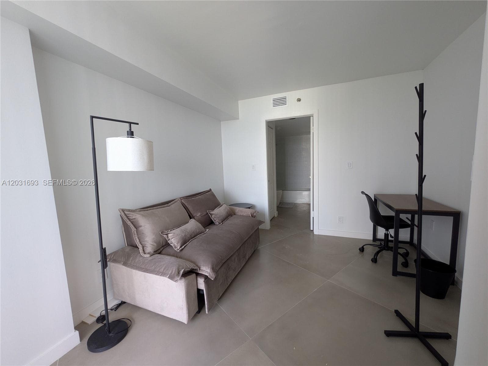3300 NE 192nd St, Aventura FL 33180 — 9