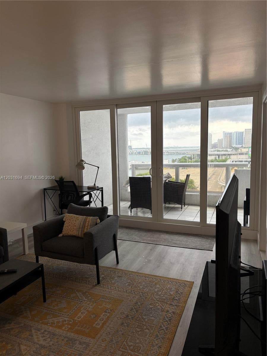 1717 N Bayshore Dr # 1652, Miami FL 33132 — 6