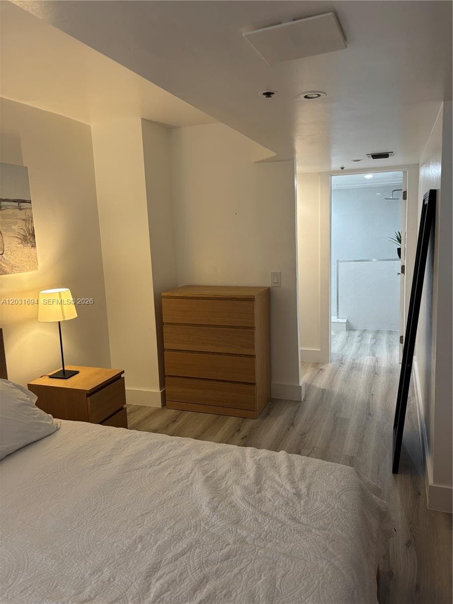 1717 N Bayshore Dr # 1652, Miami FL 33132 — 9