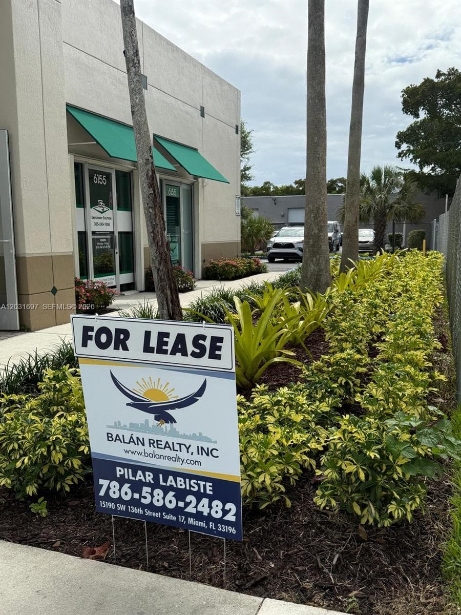 6155 E Miami Lakes Dr E # 17A, Miami Lakes FL 33014 — 1