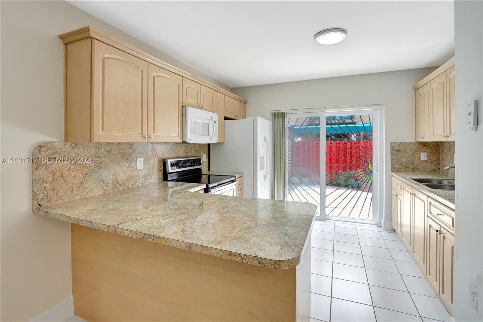 7732 W 29th Way # 102, Hialeah FL 33018 — 5