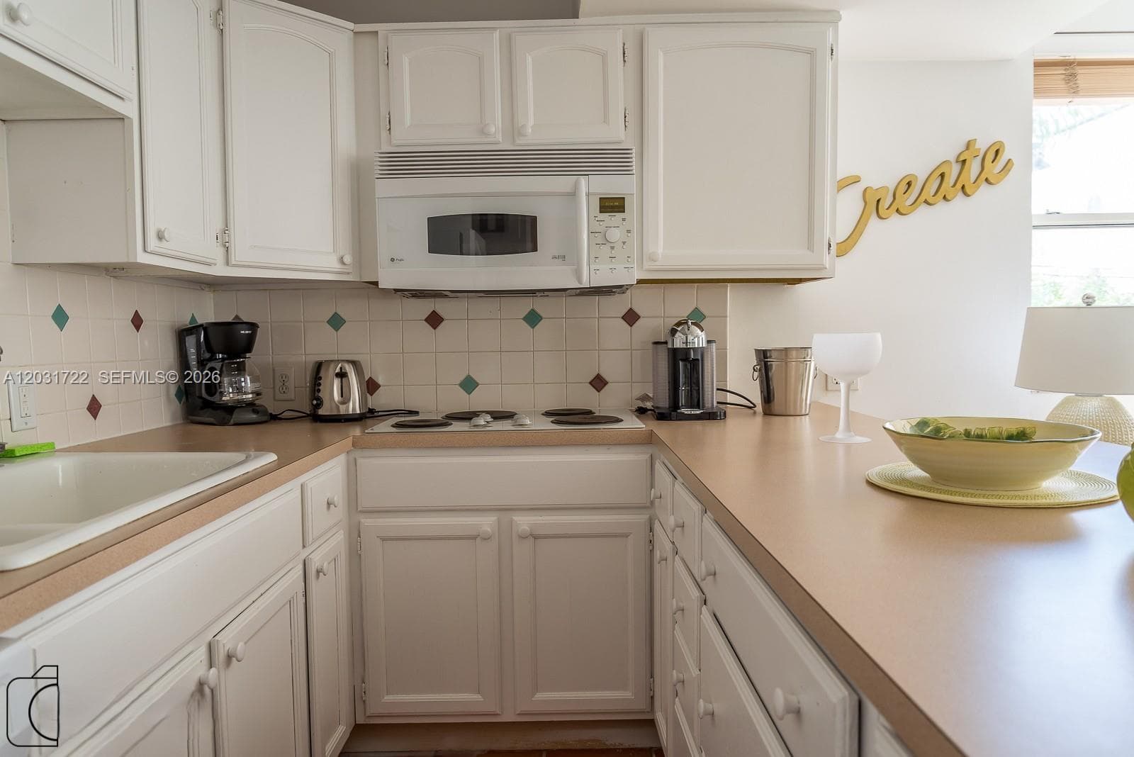 1390 OCEAN DRIVE # 201, Miami Beach FL 33139 — 7