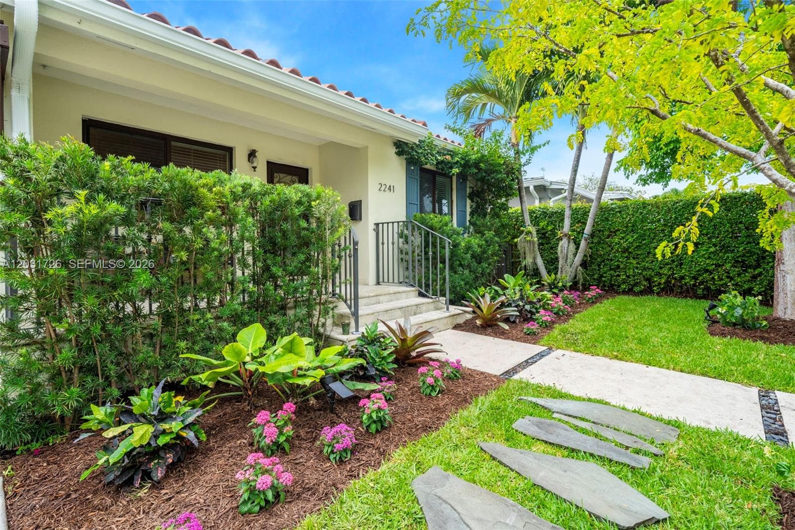 2241 SW 25th Ter, Miami FL 33133 — 30